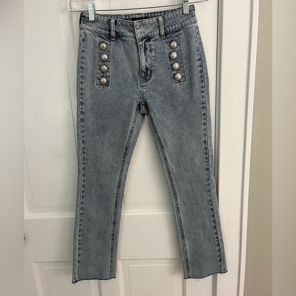 NEW GENERATION LOVE justine denim pants in light blue wash white buttons Size 24 - Picture 3 of 16